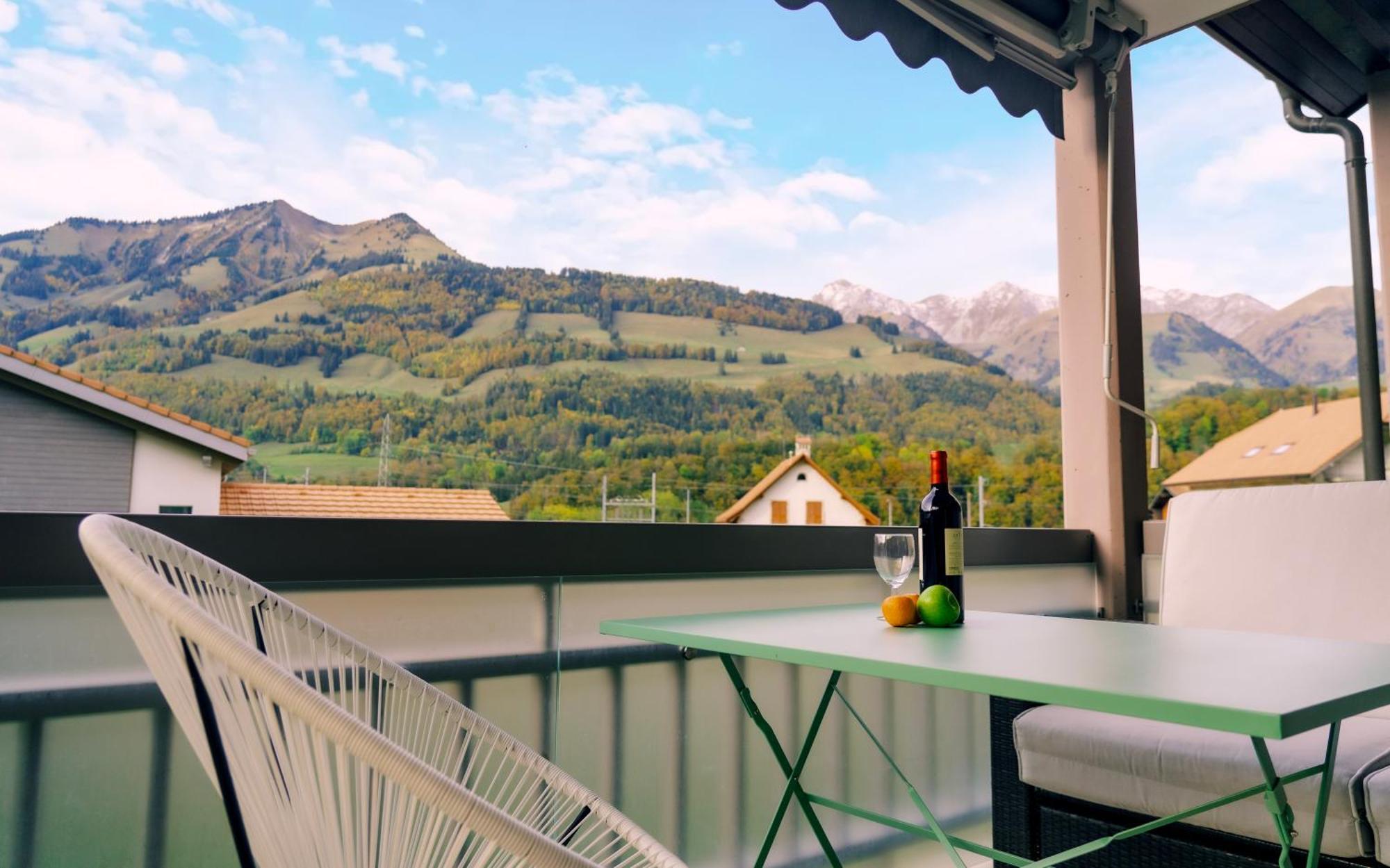 Gruyere Alpes Appartement 3 Chambres Bbq Parking Neirivue エクステリア 写真